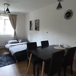 Palackého Sady - Pohoda V Srdci Města