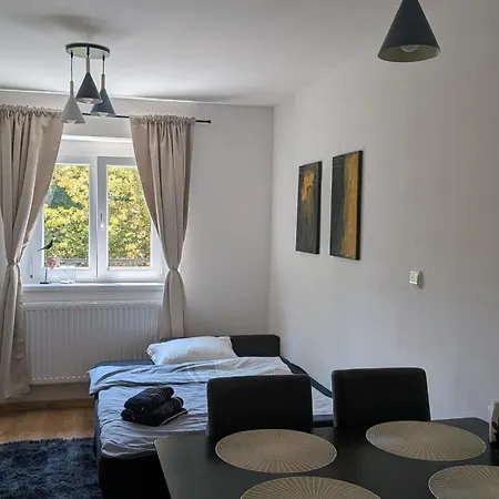 Palackeho Sady - Pohoda V Srdci Mesta Apartman *